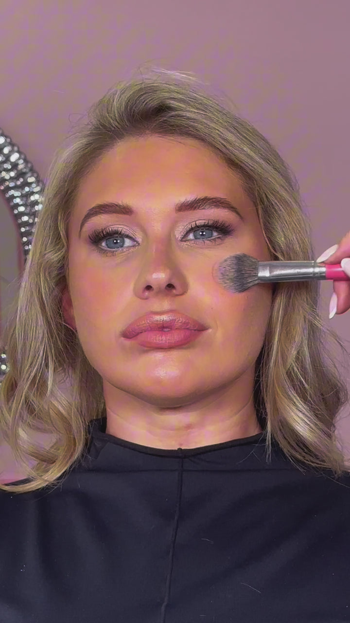 Hot & Bothered Cloud Blush